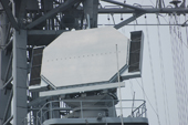OPS-24B 三次元対空捜索レーダー